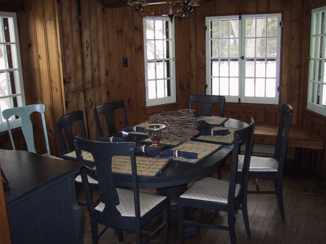 View Into Dining Room from Livingroom