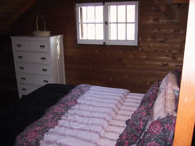 Upstairs Bedroom #2
